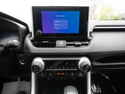 Used 2025 Toyota RAV4 XLE w/ Convenience Package image 17