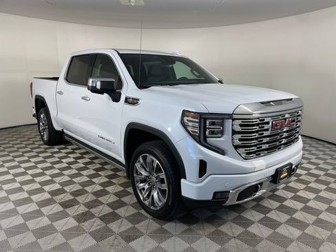 New 2026 GMC Sierra 1500 Denali w/ Denali Reserve Package AWD/4WD image 23