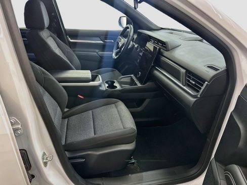 Used 2026 GMC Terrain Elevation AWD/4WD image 32