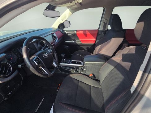 Used 2021 Toyota Tacoma SR5 image 17