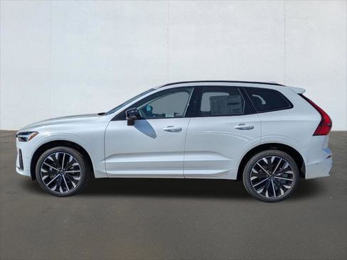 New 2026 Volvo XC60 B5 Ultra w/ Climate Package PRO AWD/4WD image 3