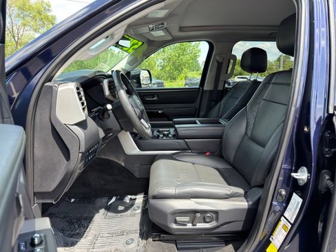 Used 2024 Toyota Tundra Limited w/ TRD Off-Road Package AWD/4WD image 10