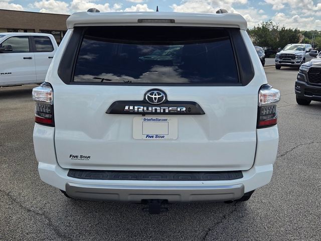 Used 2021 Toyota 4Runner TRD Off-Road Premium w/ Moonroof Package AWD/4WD image 11