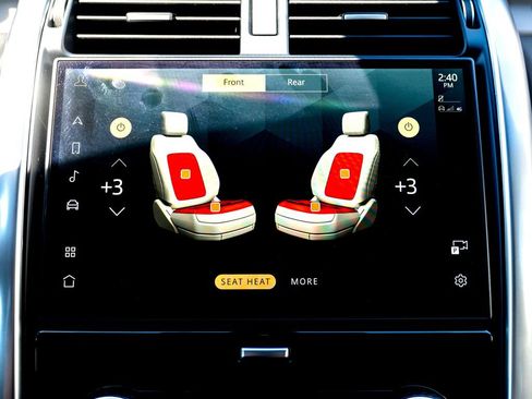 Certified 2025 Land Rover Discovery Dynamic SE AWD/4WD image 32