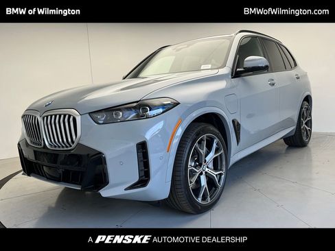New 2026 BMW X5 xDrive50e AWD/4WD image 1