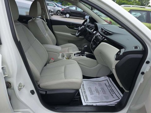Used 2022 Nissan Rogue Sport SL AWD/4WD image 7