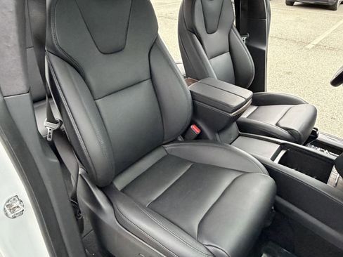 Used 2020 Tesla Model X Long Range AWD/4WD image 17