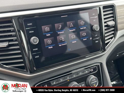 Used 2023 Volkswagen Atlas SEL AWD/4WD image 29