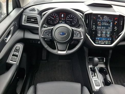 Certified 2023 Subaru Ascent Limited AWD/4WD image 18