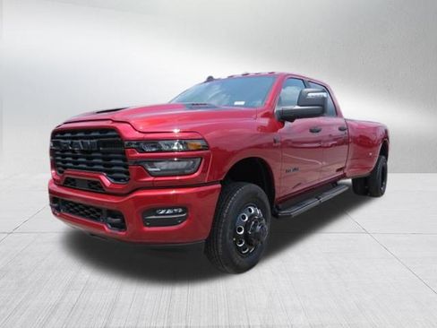 New 2026 RAM 3500 Big Horn AWD/4WD image 4
