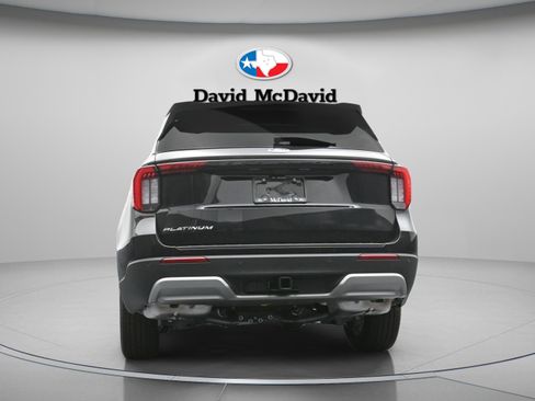 New 2026 Ford Explorer Platinum image 14