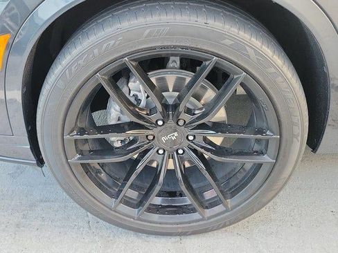 Certified 2023 Cadillac XT6 Luxury FWD image 4