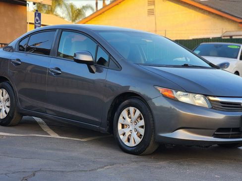 Used 2012 Honda Civic LX image 2