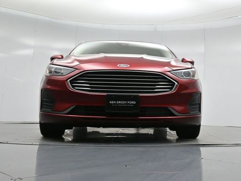 Certified 2019 Ford Fusion SE image 47
