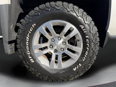 Used 2016 Chevrolet Silverado 1500 LTZ Z71 image 14