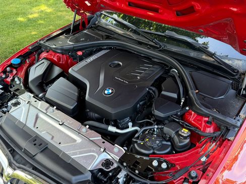 Used 2022 BMW 330i Sedan w/ Premium Package 2 RWD image 34