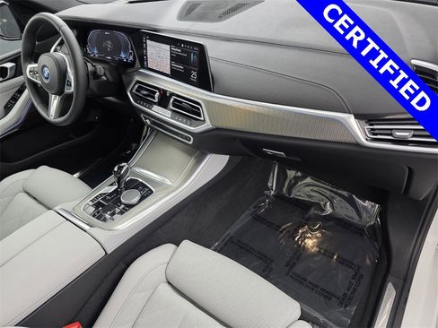 Used 2023 BMW X5 xDrive45e w/ M Sport Package image 31