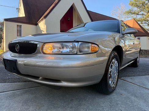 Used 2001 Buick Century Custom w/ Special Edition Pkg image 12
