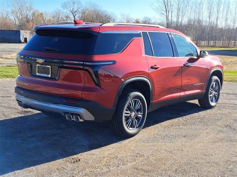 New 2026 Chevrolet Traverse LT w/ LPO, Floor Liner Package image 3