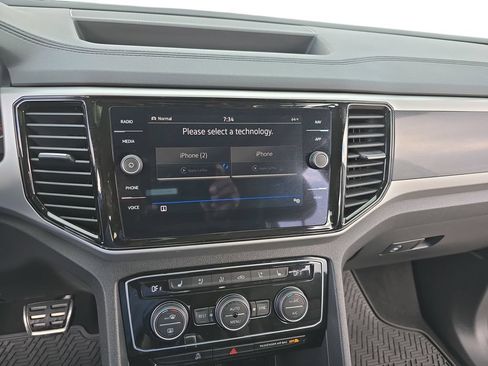 Certified 2023 Volkswagen Atlas SEL Premium AWD/4WD image 9