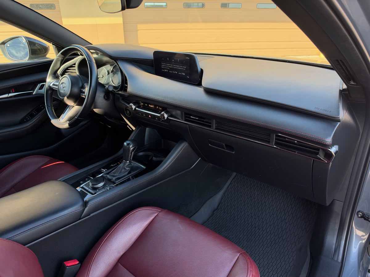 Used 2023 MAZDA MAZDA3 s FWD image 19