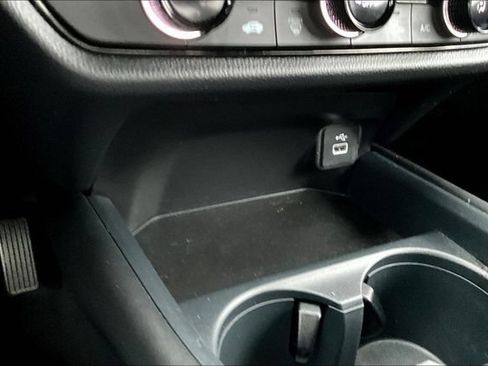 Used 2024 Honda HR-V Sport image 15