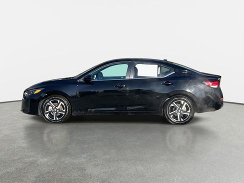 Used 2024 Nissan Sentra SV image 8