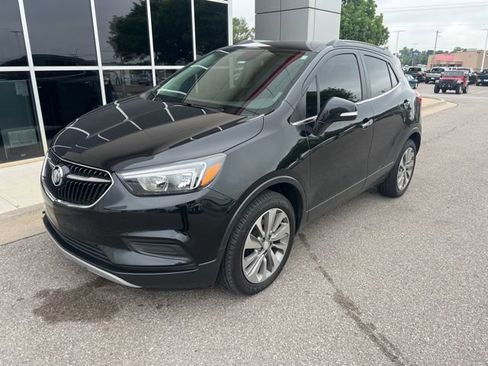 Used 2019 Buick Encore Preferred FWD image 1