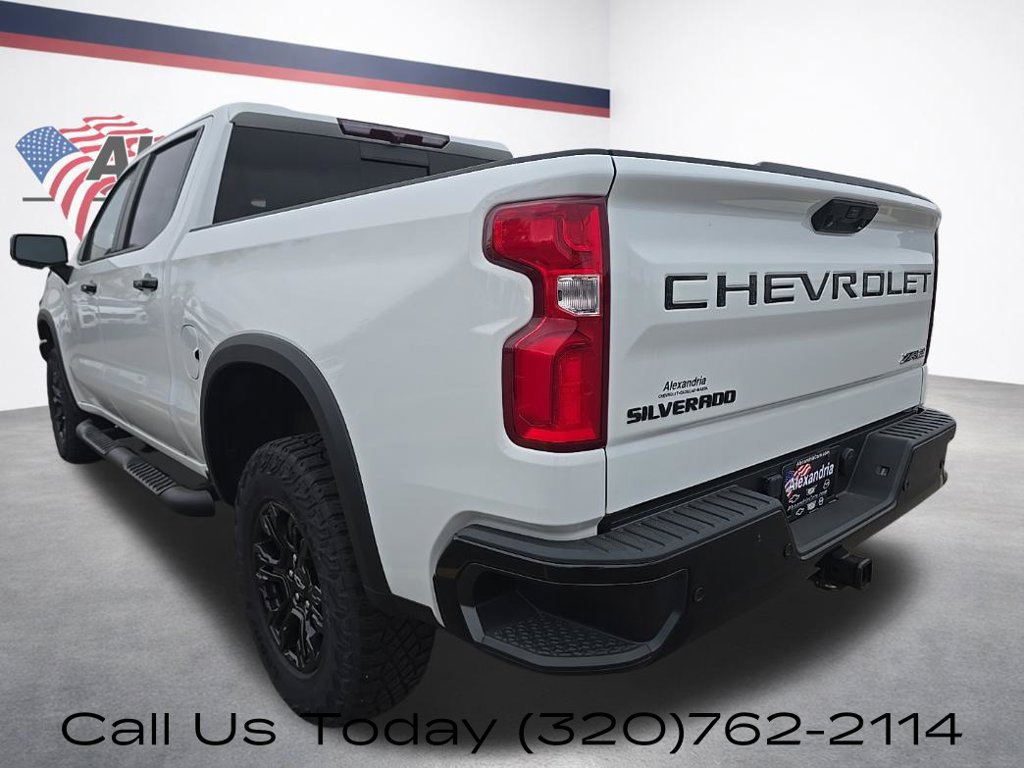 Used 2023 Chevrolet Silverado 1500 ZR2 AWD/4WD image 11