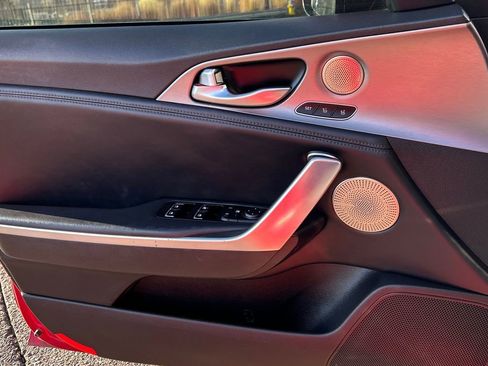 Used 2018 Kia Stinger GT2 image 24