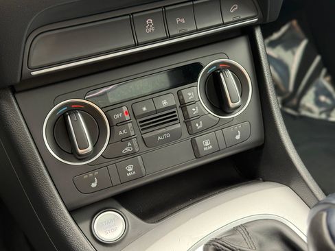 Used 2017 Audi Q3 2.0T Premium image 24