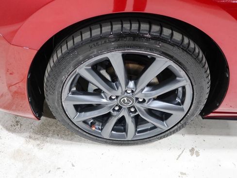 Used 2019 MAZDA MAZDA3 Hatchback FWD image 10
