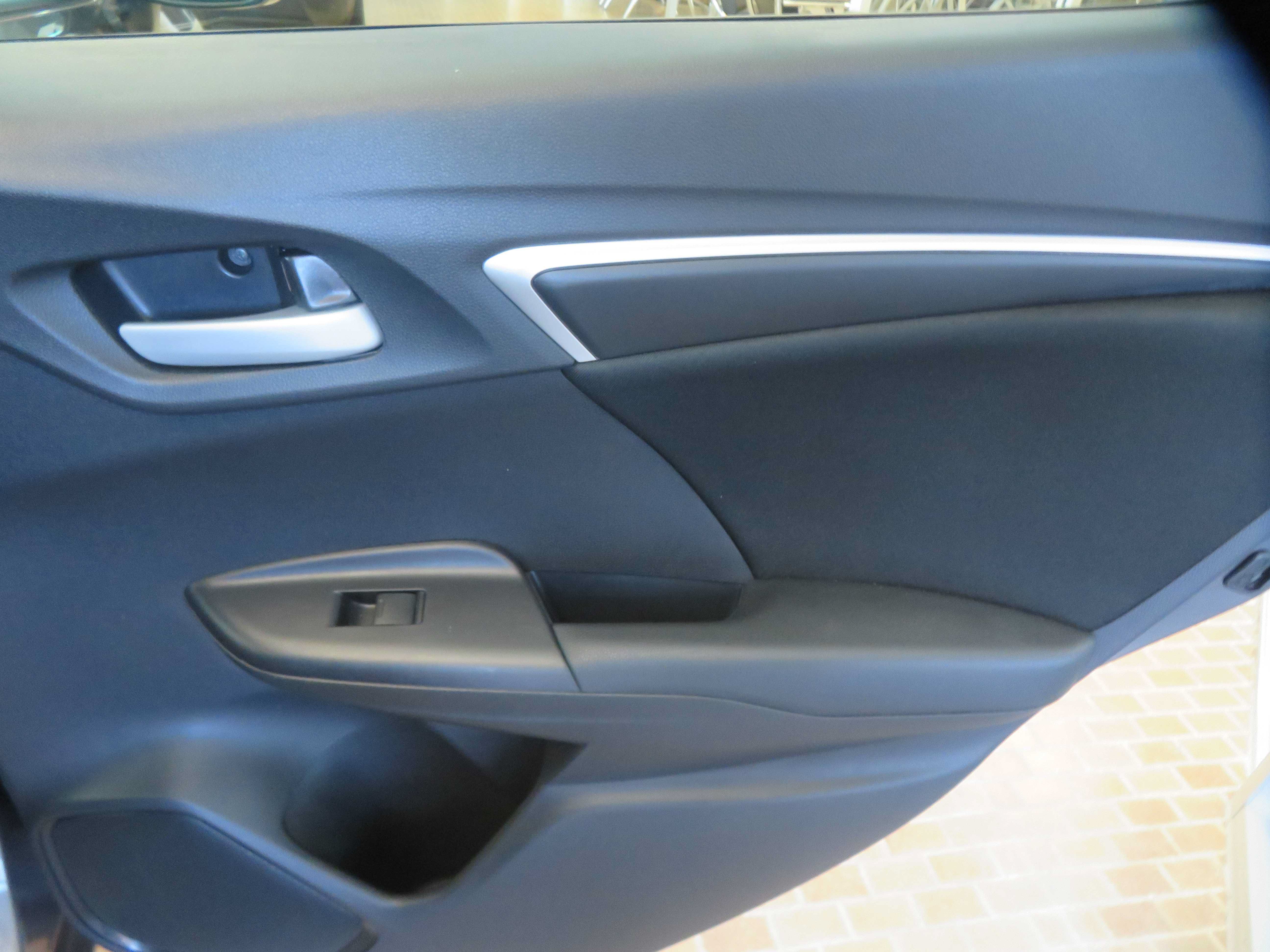 Used 2019 Honda Fit LX image 21