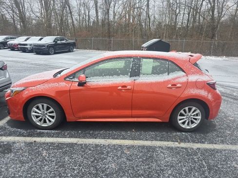 Used 2025 Toyota Corolla SE image 4