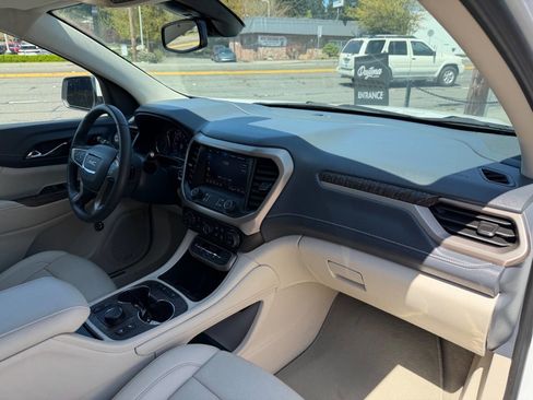 Used 2023 GMC Acadia Denali AWD/4WD image 22
