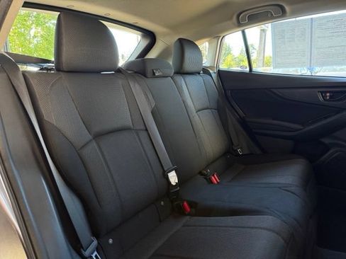 Used 2018 Subaru Impreza 2.0i Premium AWD/4WD image 31