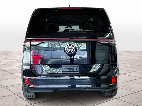 New 2025 Volkswagen ID. Buzz Pro S image 6