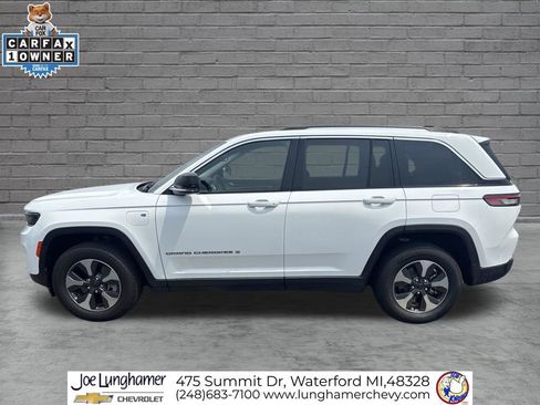 Used 2022 Jeep Grand Cherokee Limited 4xe AWD/4WD image 6