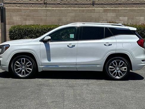 Certified 2023 GMC Terrain Denali AWD/4WD image 7