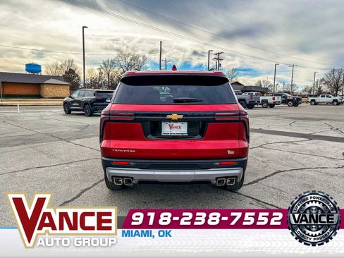 New 2026 Chevrolet Traverse LT w/ Sun and Wheel Package image 6
