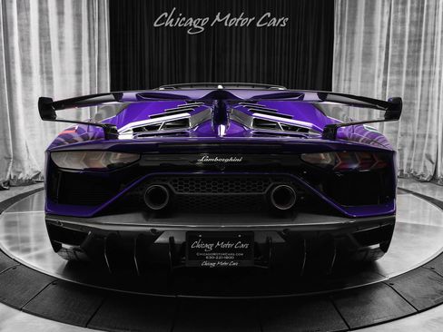 Used 2021 Lamborghini Aventador SVJ image 4