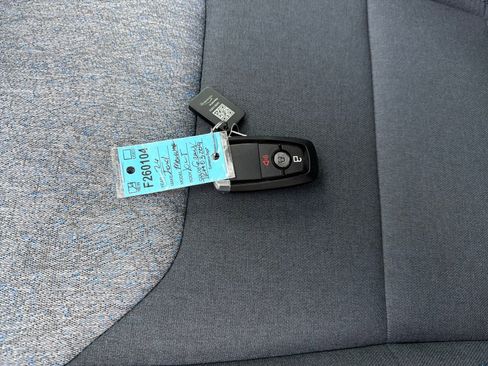 New 2026 Ford Maverick XLT image 27