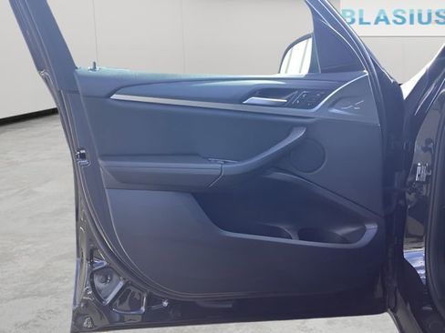 Used 2024 BMW X3 xDrive30i image 15