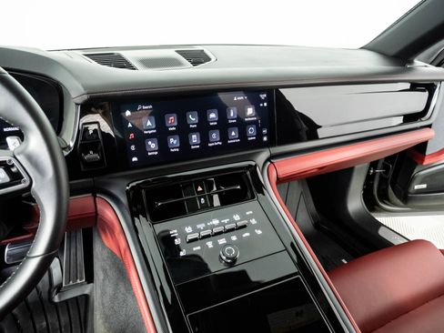 Certified 2024 Porsche Panamera 4 AWD/4WD image 13