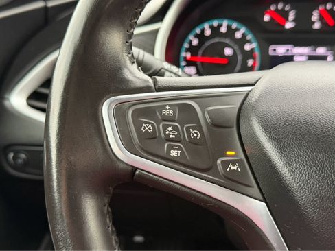 Used 2022 Chevrolet Malibu RS FWD image 25
