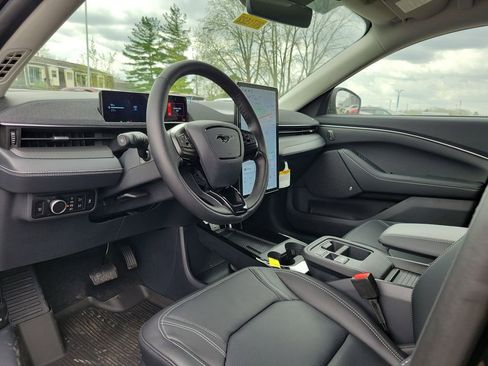 New 2026 Ford Mustang Mach-E Premium w/ Technology Package image 21