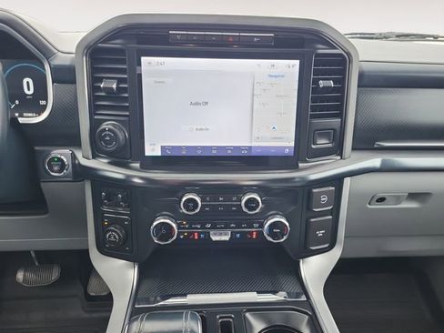 Used 2023 Ford F150 Limited image 17