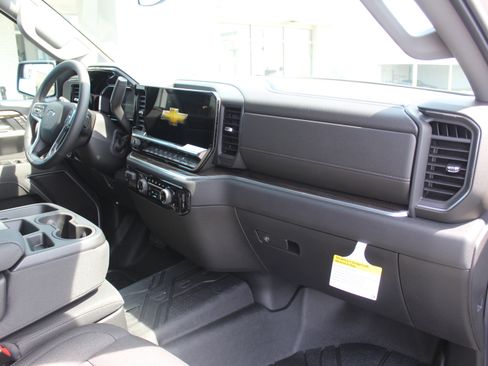 New 2026 Chevrolet Silverado 1500 RST image 14