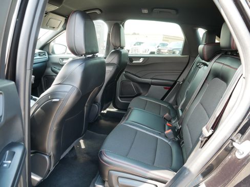 Used 2025 Ford Escape ST-Line AWD/4WD image 34