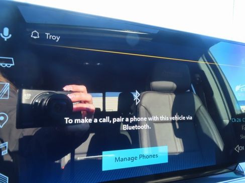 Certified 2025 Chevrolet Silverado 1500 High Country w/ Technology Package image 23